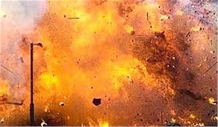 इम्फाल में देसी बम विस्फोट,  तीन लोग घायल