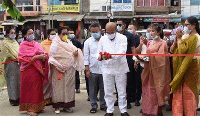 बीरेन ने इंफाल में नये पार्किंग स्थल का किया उद्घाटन बीरेन ने इंफाल में नये पार्किंग स्थल का किया उद्घाटन