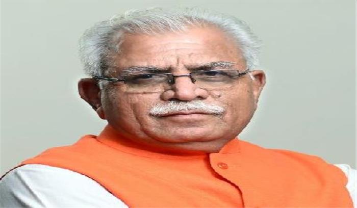 खट्टर ने जनता दरबार में सुनी लोगों की समस्याएं