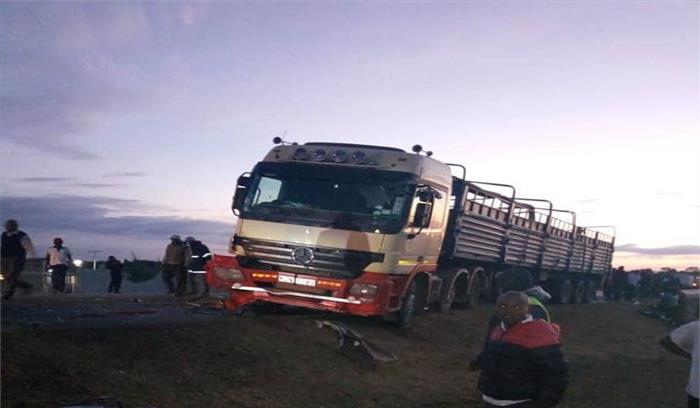 केन्या में सड़क दुर्घटना में 14 लोगों की मौत