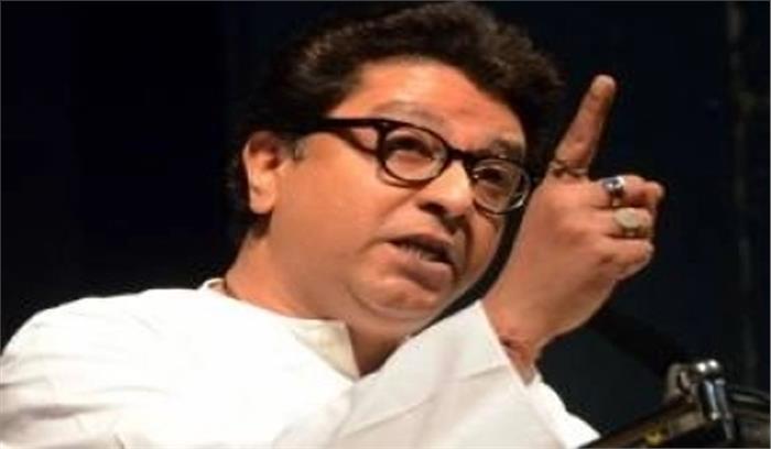 शादी के निमंत्रण के जरिए राजनीतिक मकसद साध रहे राज ठाकरे शादी के निमंत्रण के जरिए राजनीतिक मकसद साध रहे राज ठाकरे