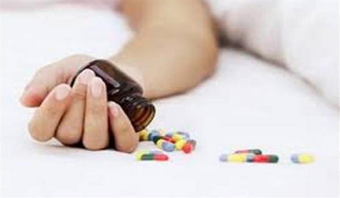 बिहार:दहेज को लेकर विवाहिता की जहर खिलाकर हत्या की बिहार:दहेज को लेकर विवाहिता की जहर खिलाकर हत्या की