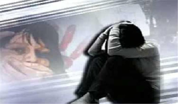 शादी का झांसा देकर तलाकशुदा महिला से दुष्कर्म