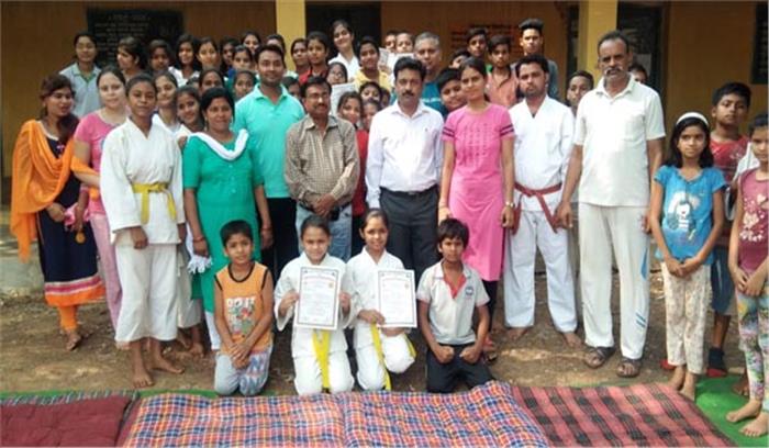 मार्शल आर्ट सेल्फ डिफेन्स का प्रशिक्षण