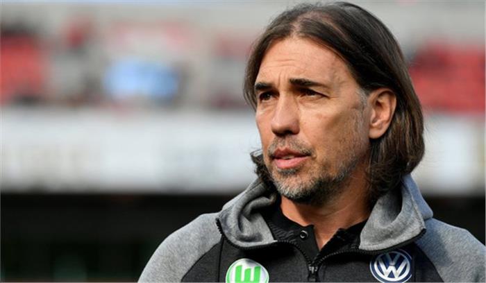 वीएफएल वुल्फ्सबर्ग के मुख्य कोच मार्टिन श्मिट ने दिया इस्तीफा वीएफएल वुल्फ्सबर्ग के मुख्य कोच मार्टिन श्मिट ने दिया इस्तीफा