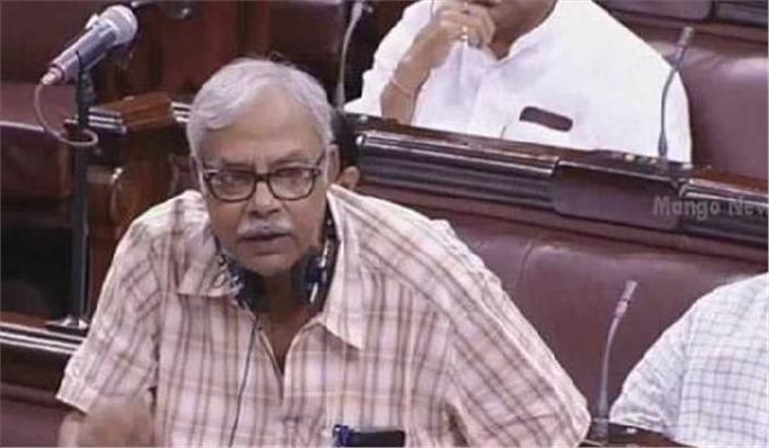 सरकार आयुध फैक्ट्रियों की उत्पादन क्षमता को कम करने में लगी: तपन सेन