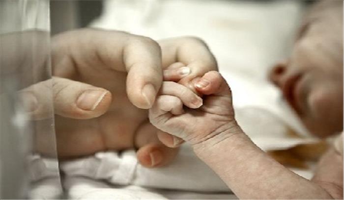 डॉक्टर की लापरवाही से नवजात की मौत