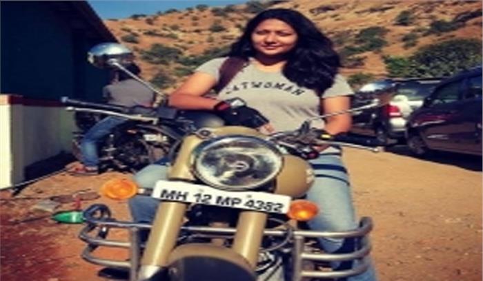 ड्राइविंग में महिलाओं को लगे पंख