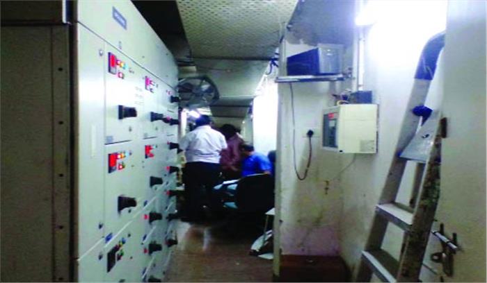 वेंटीलेटर पर मायावती का ड्रीम अस्पताल