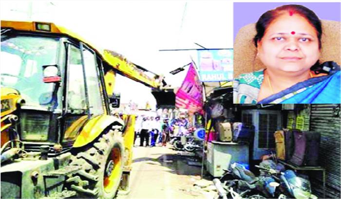 छलका दर्द, व्यवस्थापन से पहले बेदखली, मेयर असहमत