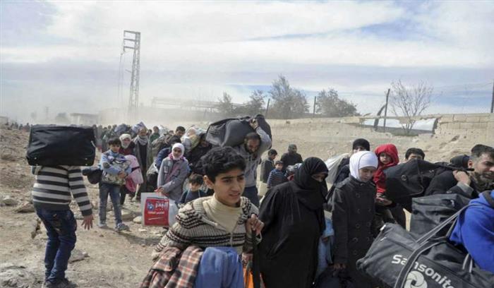 युद्ध के चलते सीरिया के करीब 30,000 नागरिकों ने पूर्वी घोउटा छोड़ दिया