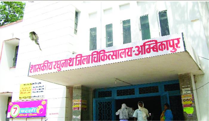 सामान्य वार्ड में रखा जा रहा टीबी मरीजों को