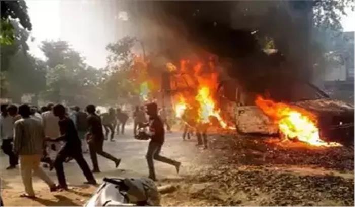 बुलंदशहर हिंसा: सभी 38 आरोपियों पर लगा देशद्रोह का केस हटा