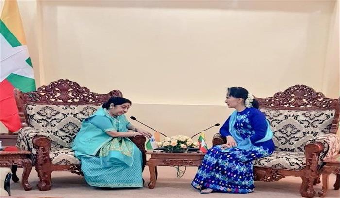 सुषमा स्वराज ने की आंग सान सू की से की मुलाकात सुषमा स्वराज ने की आंग सान सू की से की मुलाकात