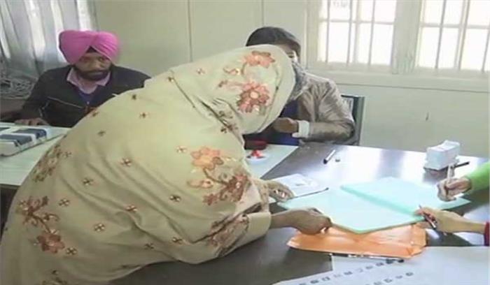 मेघालय में 10 बजे तक 16 प्रतिशत मतदाताओं ने किया मतदान मेघालय में 10 बजे तक 16 प्रतिशत मतदाताओं ने किया मतदान