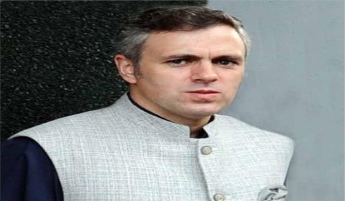 महबूबा सरकार स्वविवेक से काम नहीं कर सकती: उमर