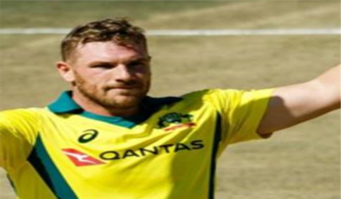 धोनी के कैच छोड़ना भारी पडा: आरोन फिंच