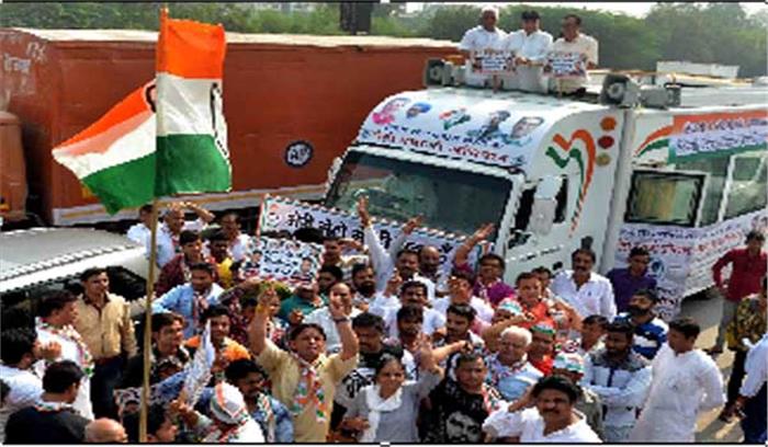 मेट्रो किराए वृद्धि पर रार बरकरार