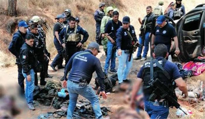 मैक्सिको में गैंगवार में 10 लोगों की मौत मैक्सिको में गैंगवार में 10 लोगों की मौत