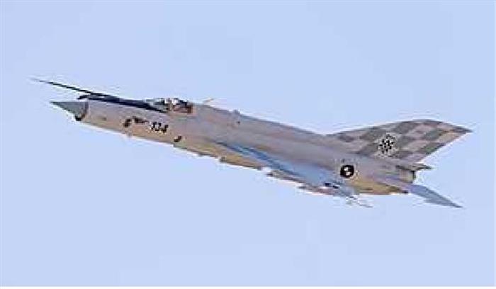 राजस्थान के बाडमेर में  वायुसेना का मिग 21 क्रेश