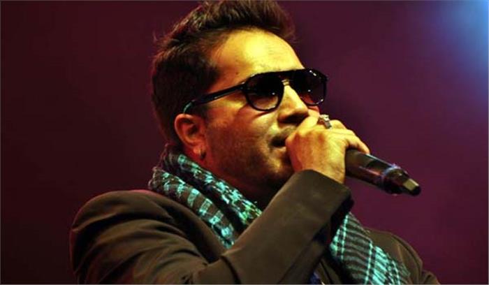 मीका सिंह ने लॉन्च की  ओल्ड इज गोल्ड नामक म्यूजिकल वेब सीरीज