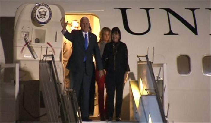 अमेरिका के उपराष्ट्रपति माइक पेंस दो दिवसीय यात्रा पर पहुंचे जकार्ता