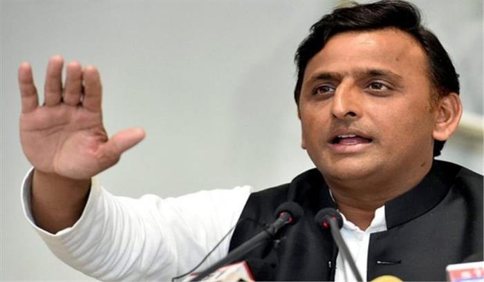 खनन मामले पर भाजपा मंत्री ने किया अखिलेश पर हमला