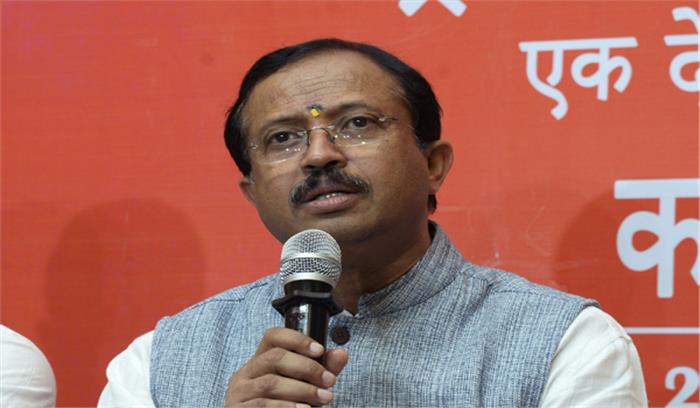 विजयन गैलरी में खेल रहे : मोदी के मंत्री विजयन गैलरी में खेल रहे : मोदी के मंत्री