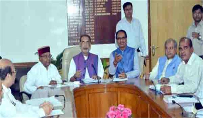 शिवराज ने राधामोहन से मुलाकात कर कृषि संबंधी विभिन्न मुद्दों पर चर्चा की