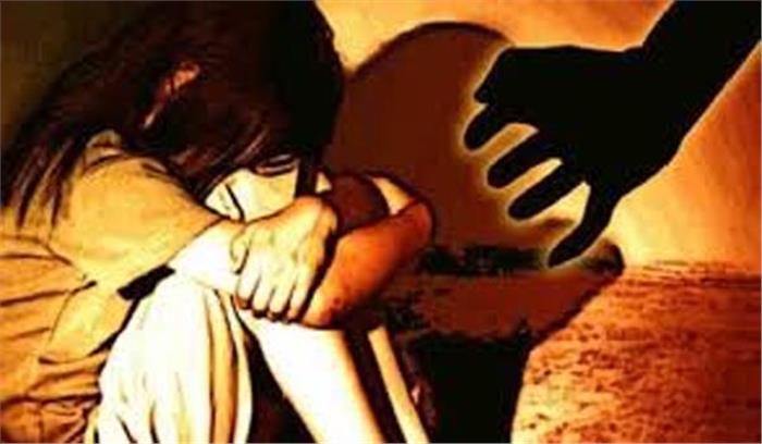 एटा में नाबालिग लड़की से सामूहिक दुष्कर्म किया