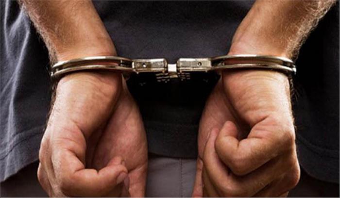  मध्यप्रदेश :नाबालिग को फुसलाने के मामले में चार गिरफ्तार