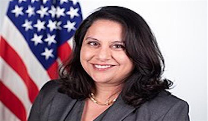 दुष्कर्म पर पूर्व की टिप्पणियों को लेकर डेमोक्रेट्स के नेओमी से सवाल