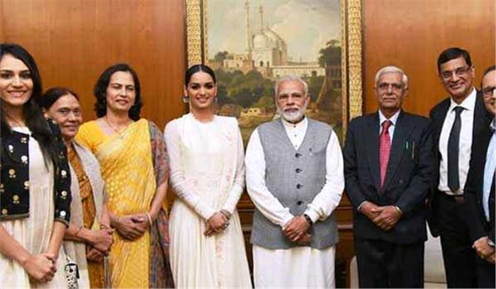 मिस वर्ल्ड मानुषी छिल्लर ने प्रधानमंत्री से मुलाकात की