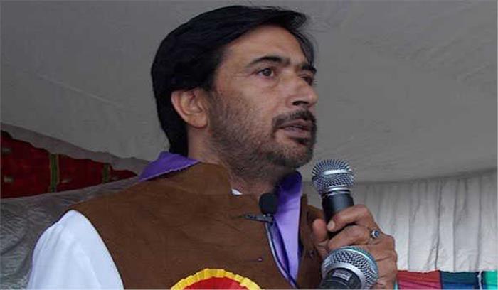 मोदी ने 36 मंत्रियों को ‘पिकनिक’ मनाने के लिए कश्मीर भेजा : कांग्रेस