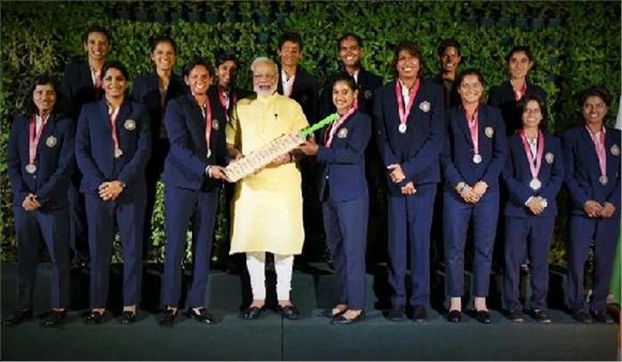 मोदी ने मन की बात में की भारतीय महिला क्रिकेट टीम की सराहना