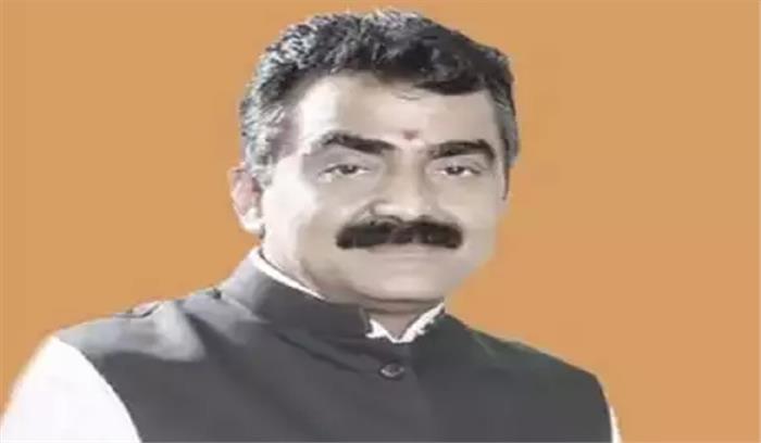 मोदी सरकार के निर्णयों का लाभ अन्नदाताओं को मिलेगा : राकेश