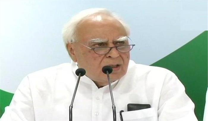 मोदी, शाह के खिलाफ कांग्रेस ने ईसी से की शिकायत मोदी, शाह के खिलाफ कांग्रेस ने ईसी से की शिकायत