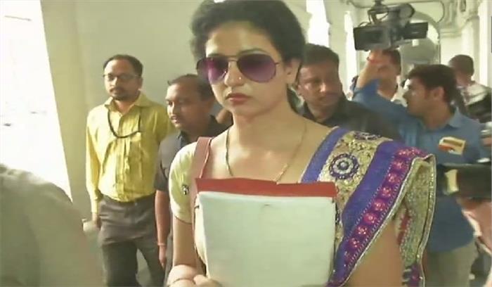 हसीन जहां ने ममता बनर्जी से मुलाकात कर रखी अपनी बात