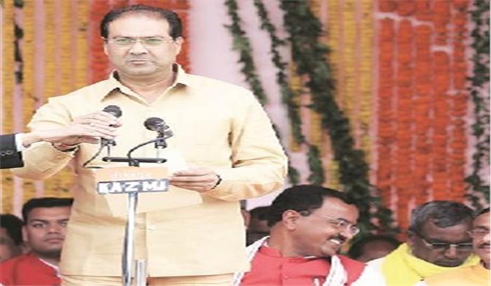 पूर्व मुख्यमंत्री का संतुलन बिगड़ गया है : मोहसिन रजा