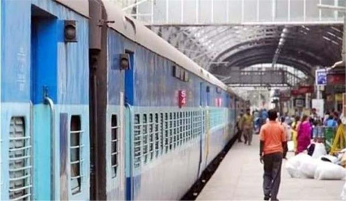 मुरादाबाद स्टेशन को बम से उड़ाने की धमकी देने का आरोपी गिरफ्तार मुरादाबाद स्टेशन को बम से उड़ाने की धमकी देने का आरोपी गिरफ्तार