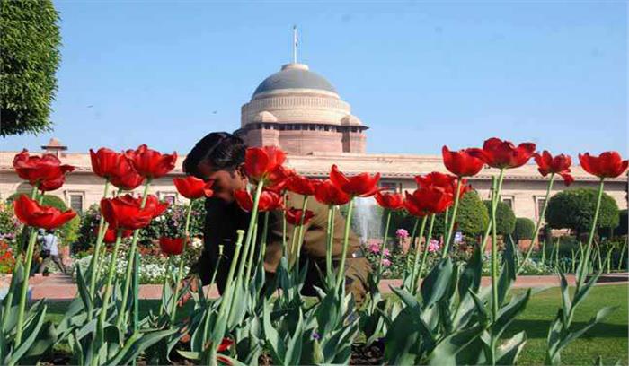 छह फरवरी से आम जनता के लिए खुलेगा मुगल गार्डन छह फरवरी से आम जनता के लिए खुलेगा मुगल गार्डन