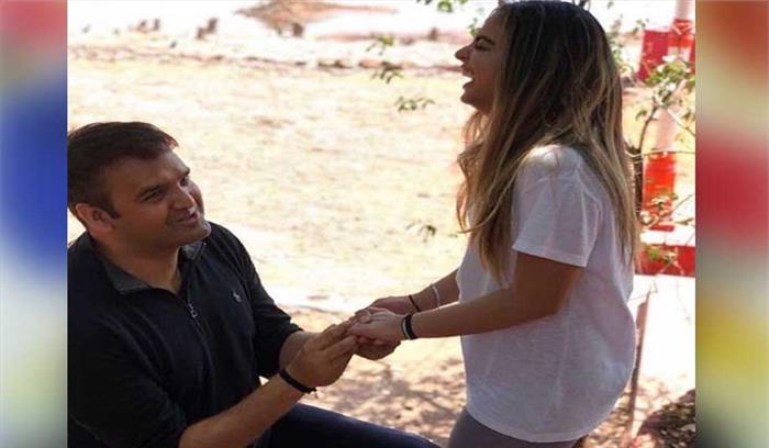 मुकेश अंबानी की बेटी ईशा अंबानी की हुई सगाई