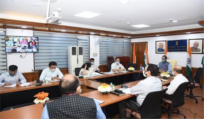 हज 2021 के सम्बन्ध में मुख्तार अब्बास नकवी ने की समीक्षा बैठक