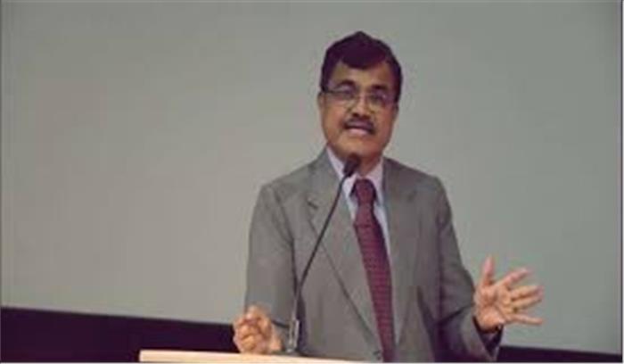 मुंबई में दलित बुद्धिजीवी आनंद तेलतुंबड़े गिरफ्तार