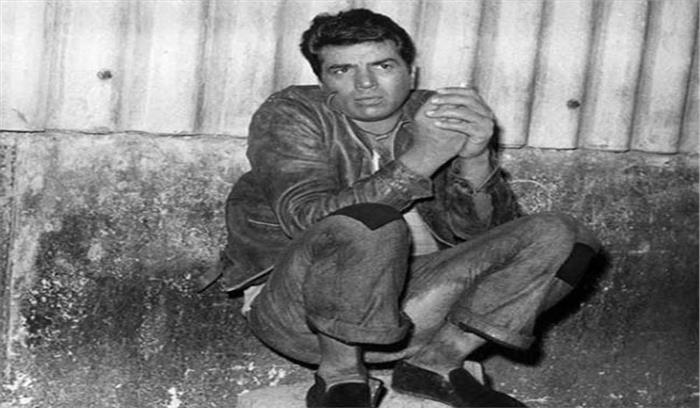 आनंद फिल्म ना मिलने पर धर्मेन्द्र ने शराब पीकर निर्देशक को किया था परेशान आनंद फिल्म ना मिलने पर धर्मेन्द्र ने शराब पीकर निर्देशक को किया था परेशान