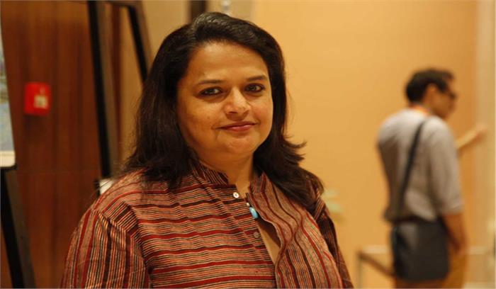 देविका रानी पर नाटक के लिए परिधानों को डिजाइन करेंगी पिया देविका रानी पर नाटक के लिए परिधानों को डिजाइन करेंगी पिया