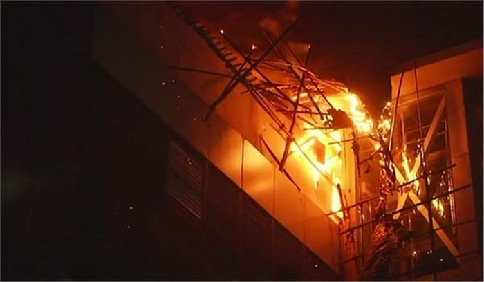 मुंबई के कमला मिल्स कम्पाउंड के रेस्टोरेंट में लगी आग, 15 लोगों की मौत