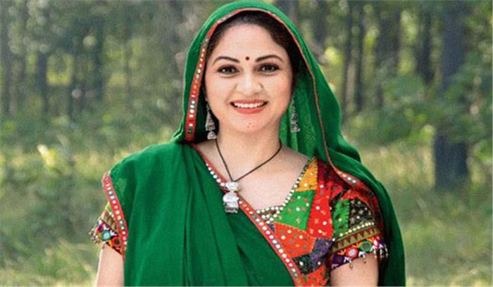 बॉलीवुड की जानीमानी अभिनेत्री ग्रेसी सिंह आज 39 वर्ष की हो गयीं  