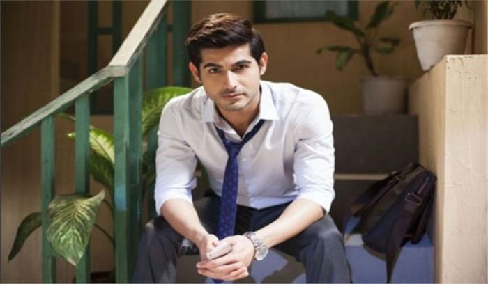 ऋषि जी अभी भी दिल से बच्चे हैं : ओमकार कपूर ऋषि जी अभी भी दिल से बच्चे हैं : ओमकार कपूर