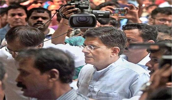 रेल मंत्री पीयूष गोयल ने दिए मुंबई फुटओवर ब्रिज हादसे की जांच के आदेश 